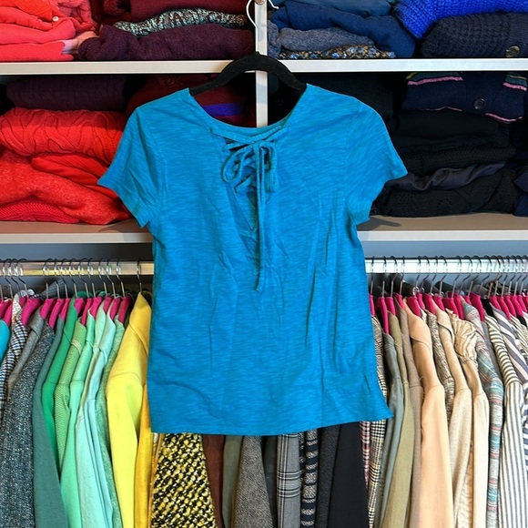 Loft turquoise short sleeve scoop neck tie back top size XS​ - Picture 3 of 3